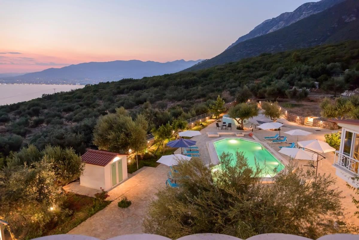 Villa Needa'S - Emotions House Crystal Pool Mikra Mandinia Exterior photo