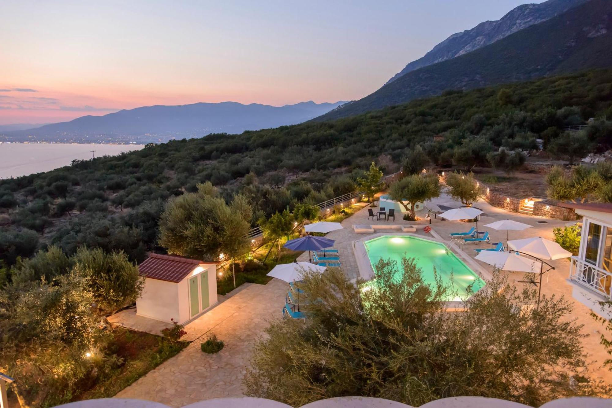 Villa Needa'S - Emotions House Crystal Pool Mikra Mandinia Exterior photo